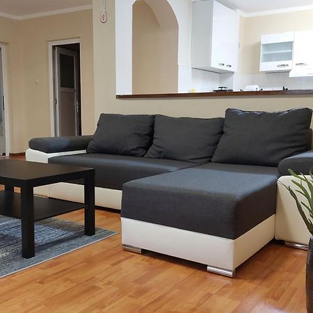 Apartament Casa Mario Oradea Zewnętrze zdjęcie