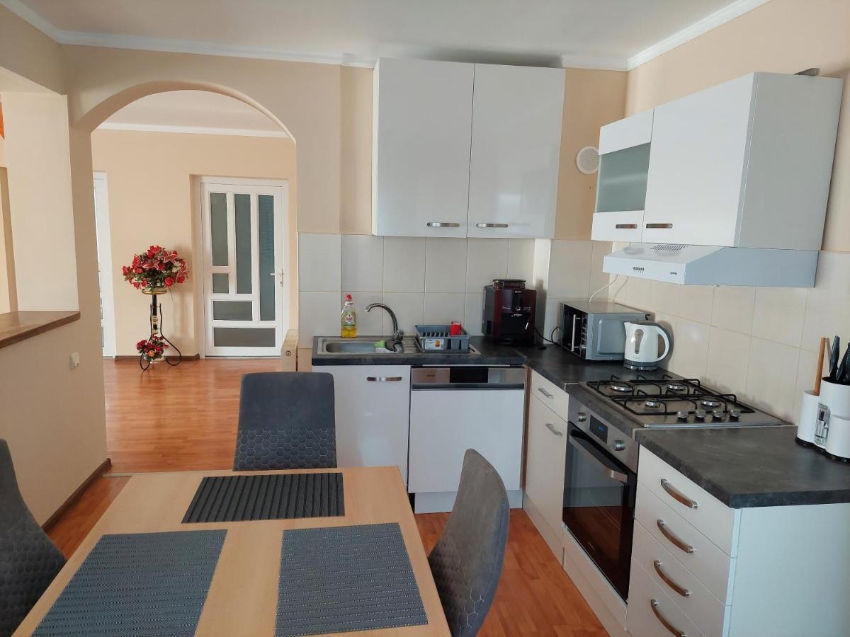 Apartament Casa Mario Oradea Zewnętrze zdjęcie